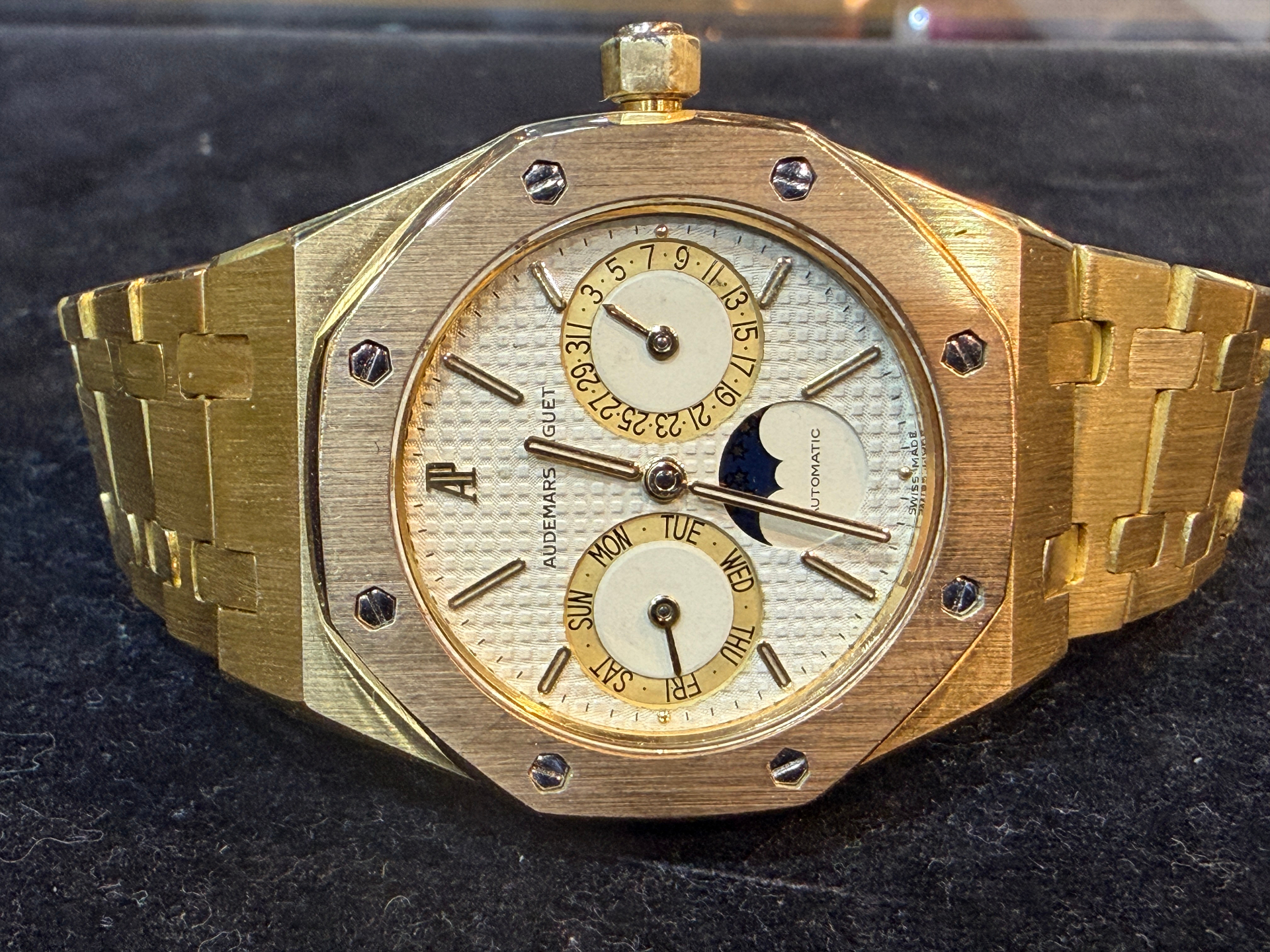 Royal Oak Perpetual